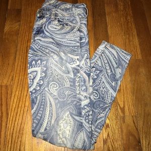 American Eagle Paisley Patterned Light wash Jeans